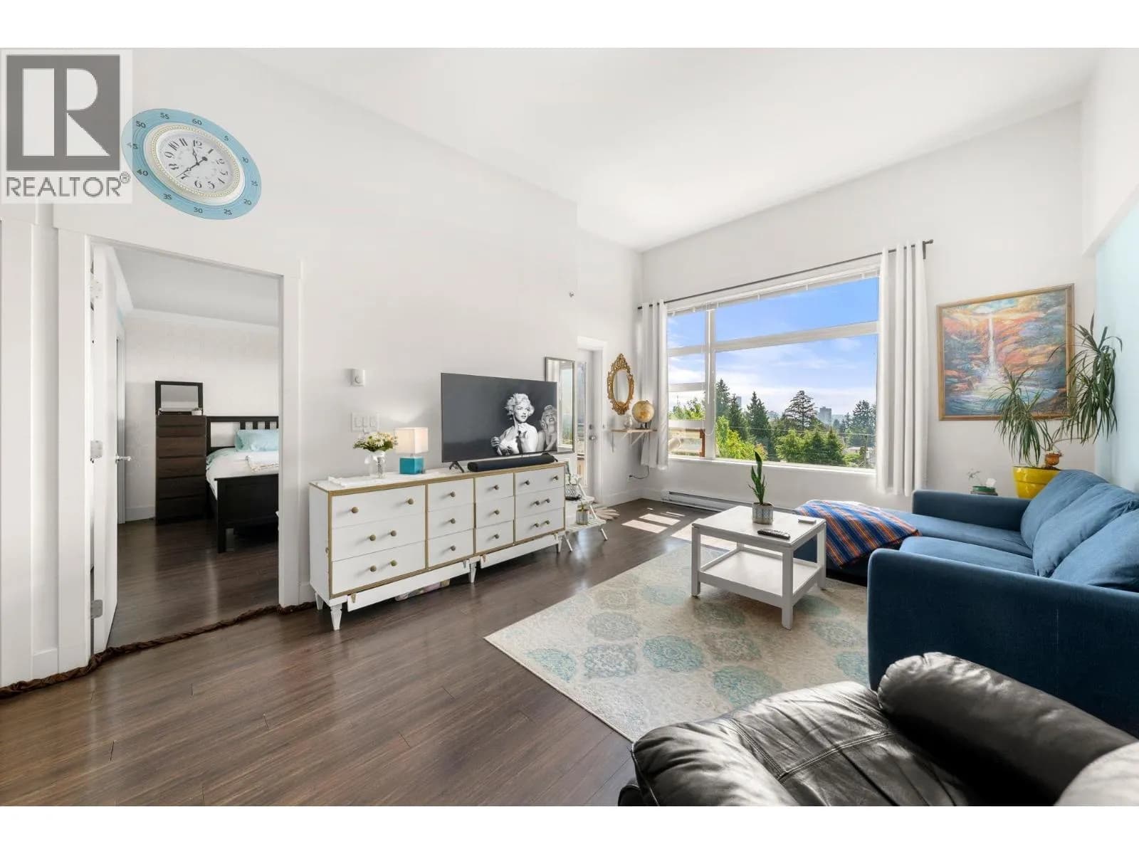 #302 709 12TH STREET, New Westminster, BC photo 3