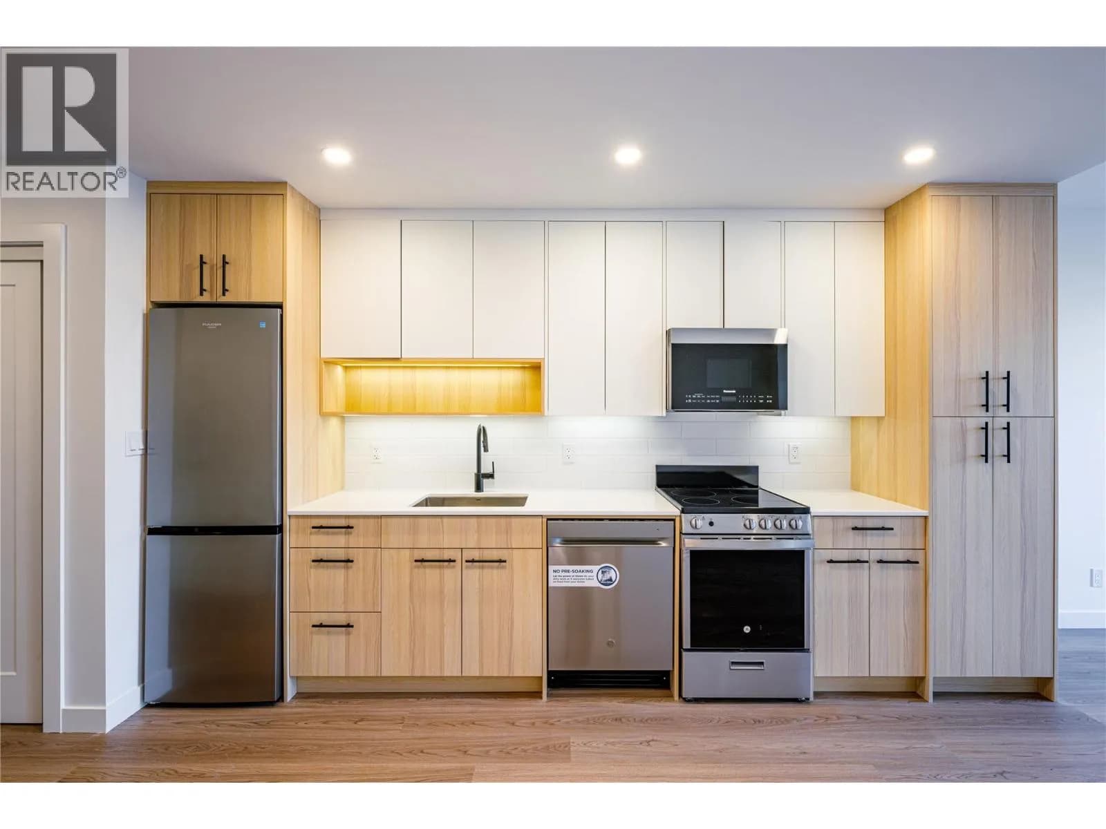 1380 Pridham Avenue, Kelowna