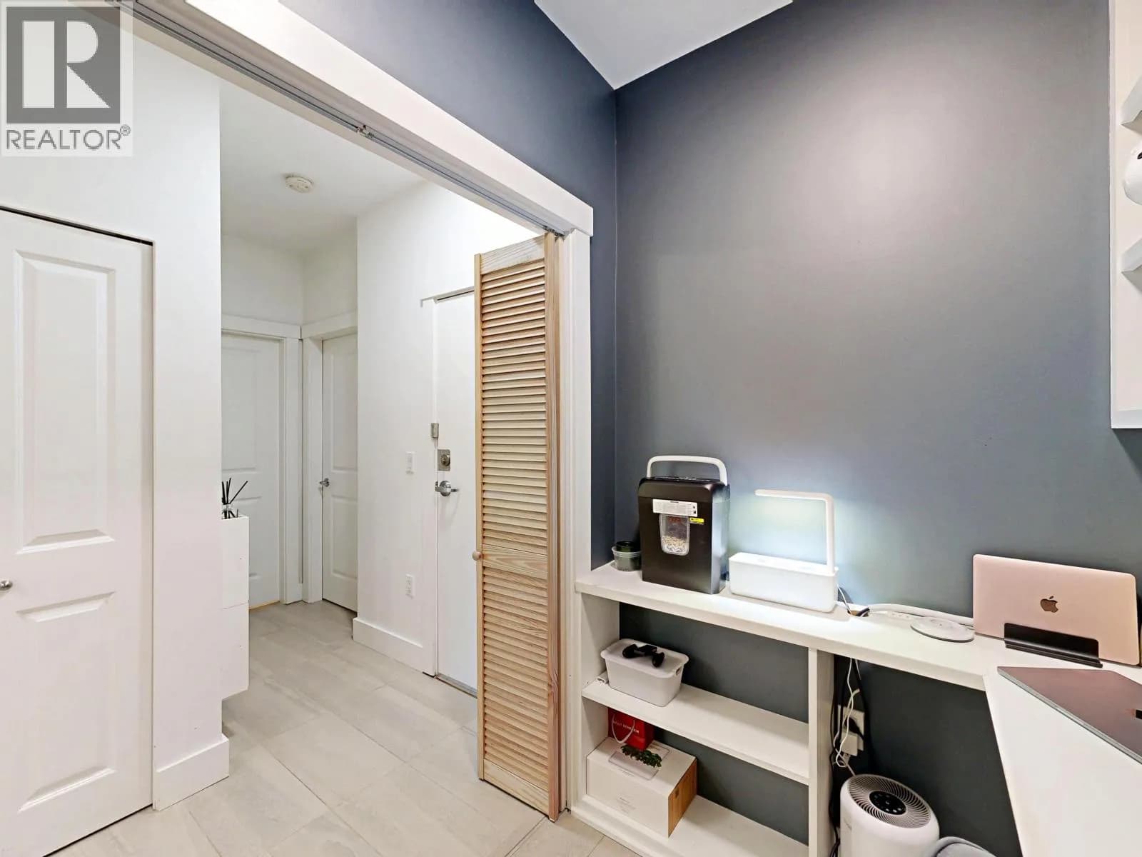 #211 2083 W 33RD AVENUE, Vancouver, BC photo 3