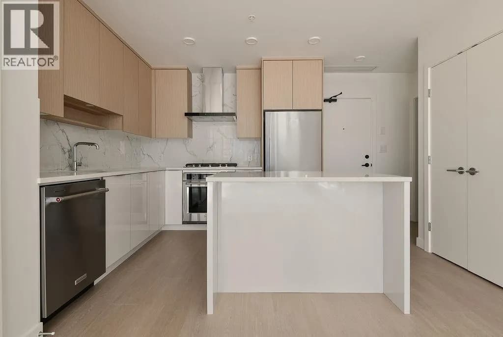 699 WHITING WAY, Coquitlam