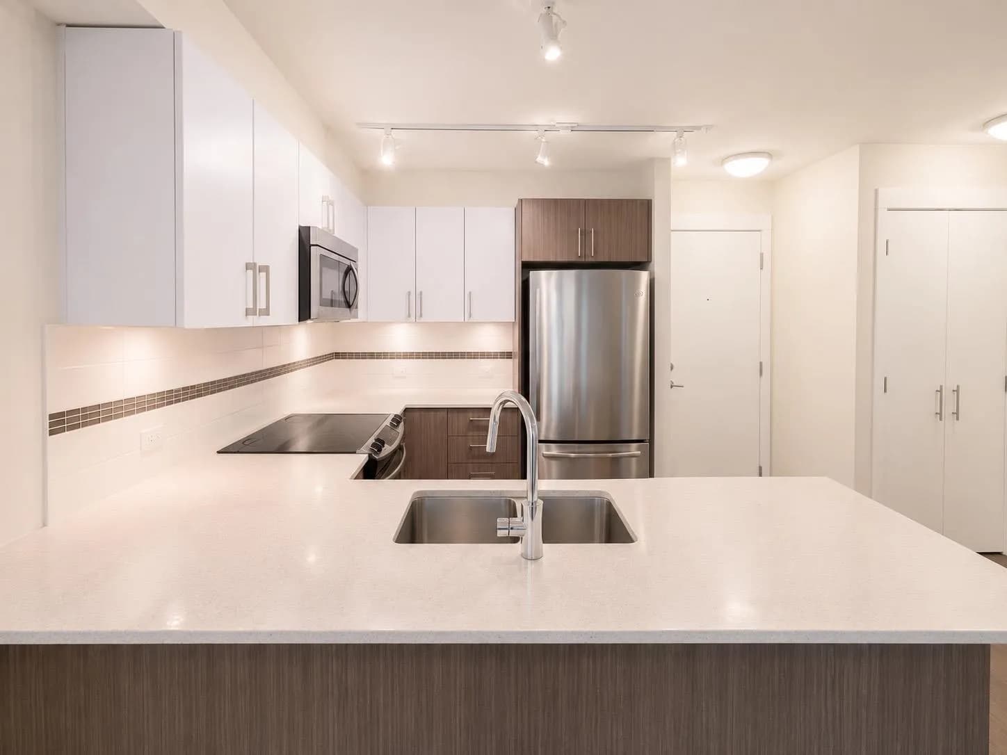 #308 8733 160 STREET, Surrey, BC photo 3