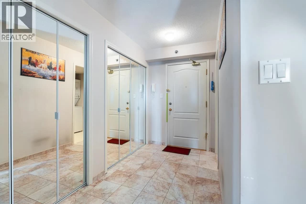 #1602 1189 EASTWOOD STREET, Coquitlam, BC photo 3