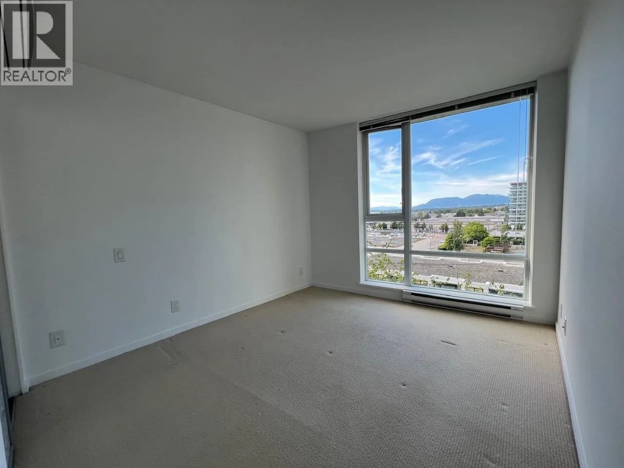#1002 7979 FIRBRIDGE WAY, Richmond, BC photo 4
