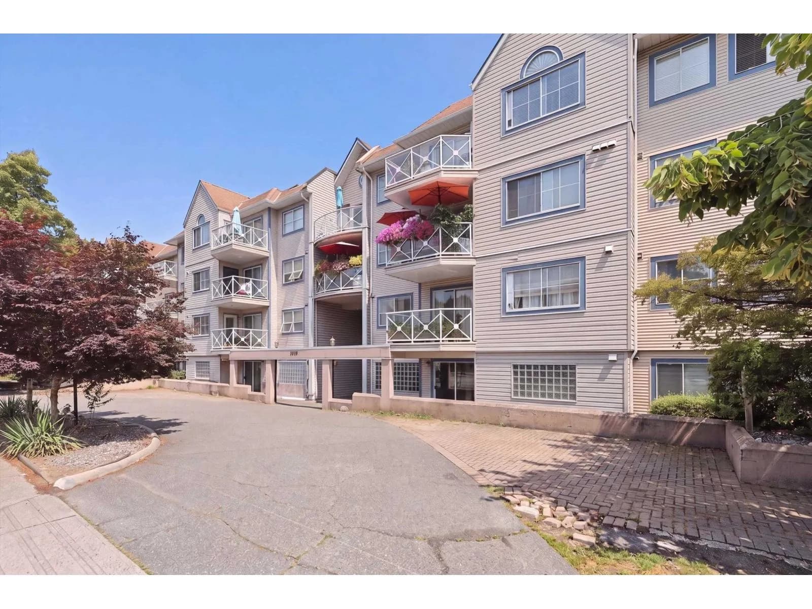 #202 12101 80 AVENUE, Surrey, BC photo 2