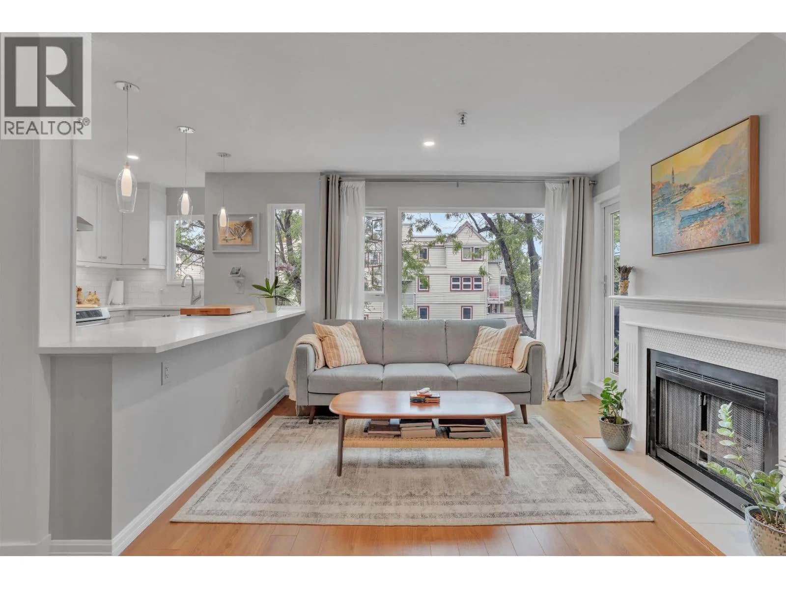 2020 W 8TH AVENUE, Vancouver
