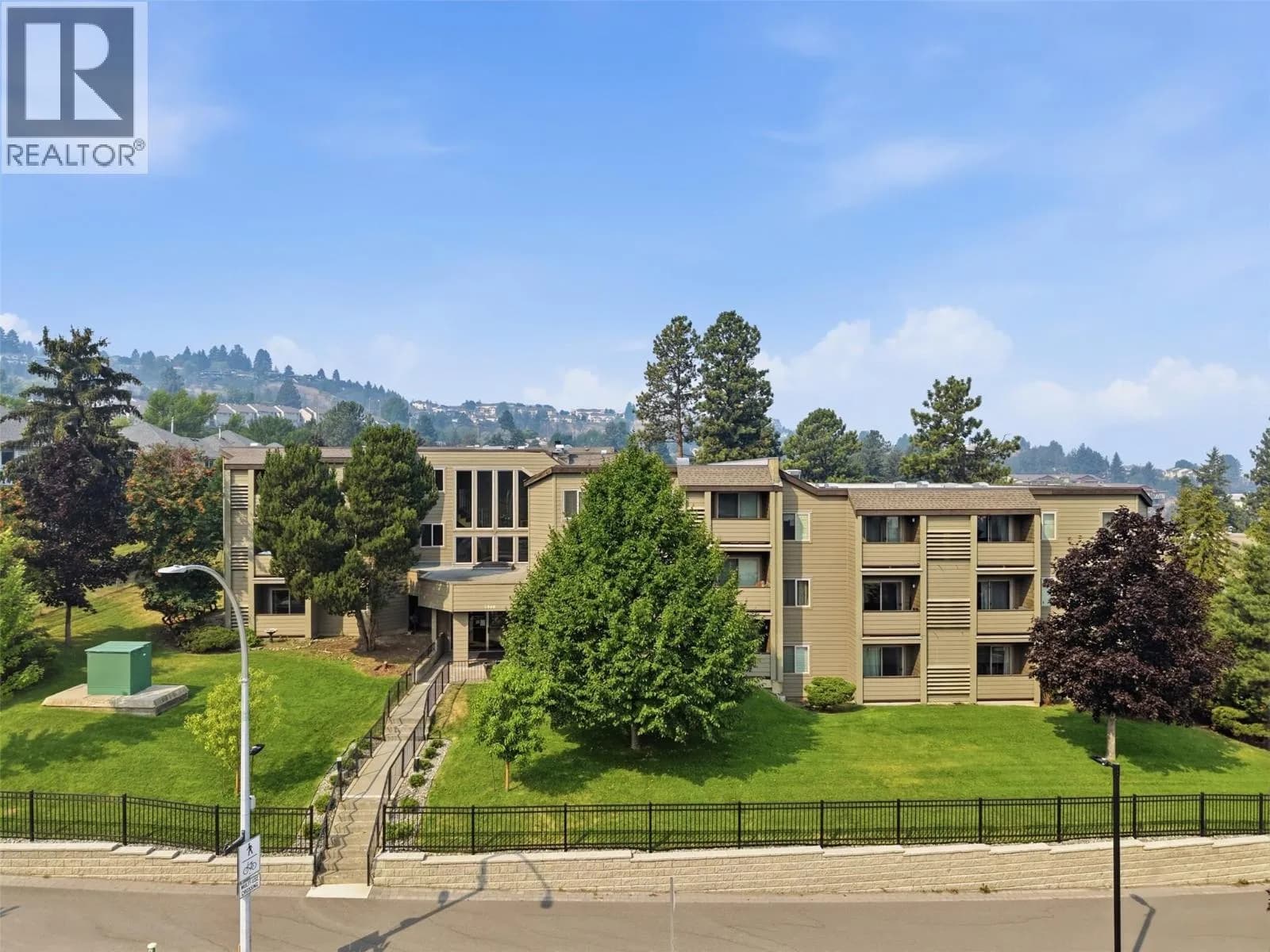 1560 Summit Drive, Kamloops