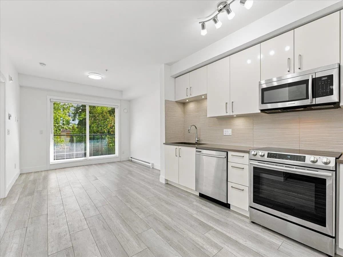 #106 9689 140 STREET, Surrey, BC photo 4