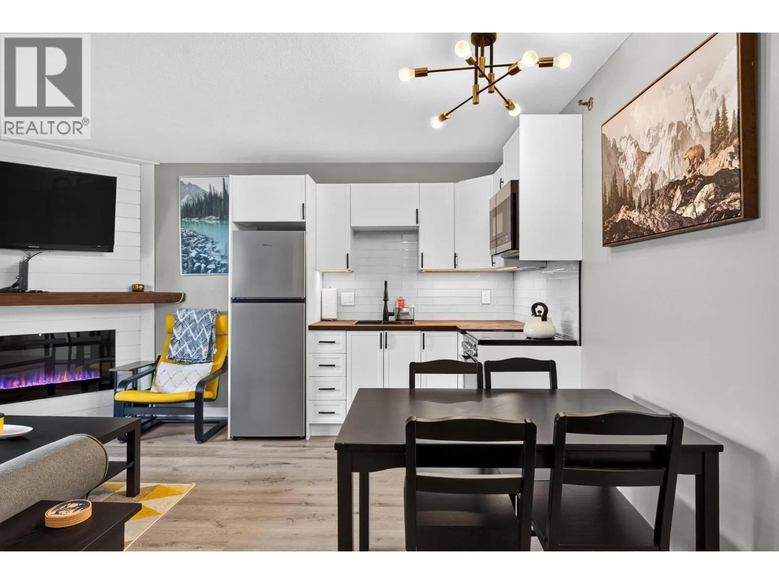 #206 20 Kettle View Road, Big White, BC photo 2