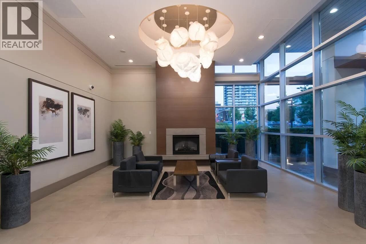 #1801 158 W 13TH STREET, North Vancouver, BC photo 5