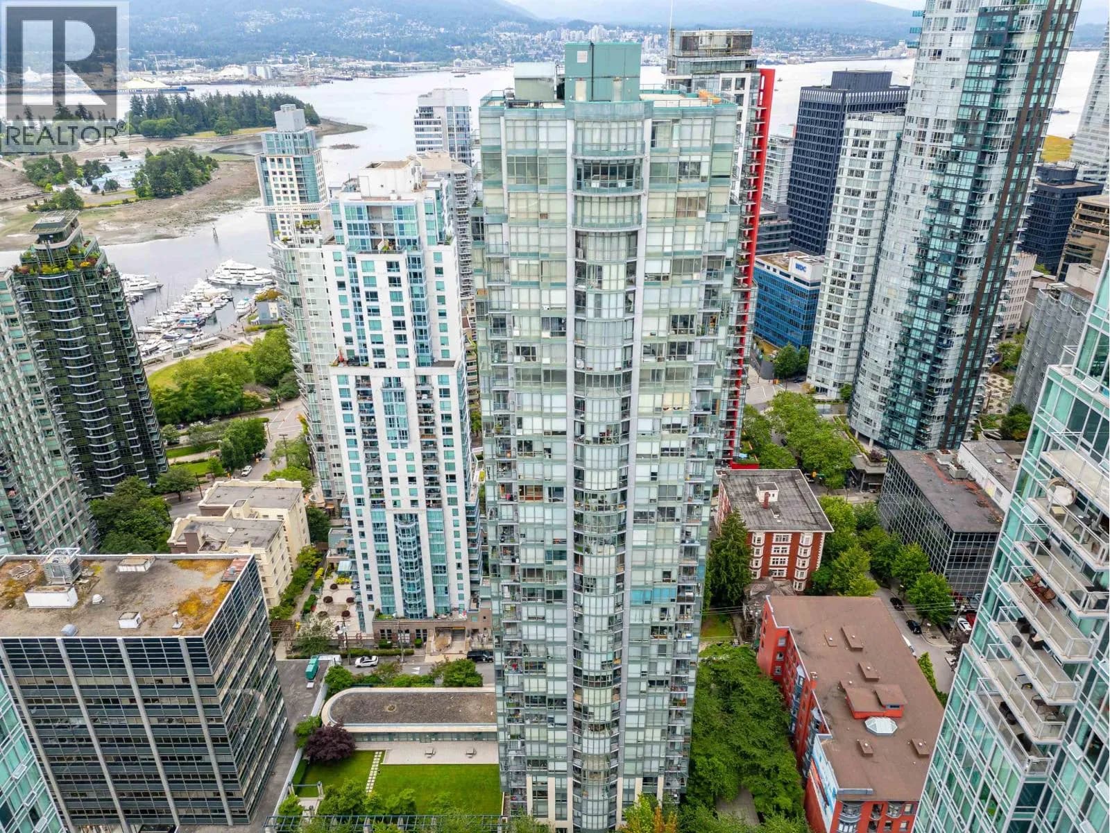 1239 W GEORGIA STREET, Vancouver