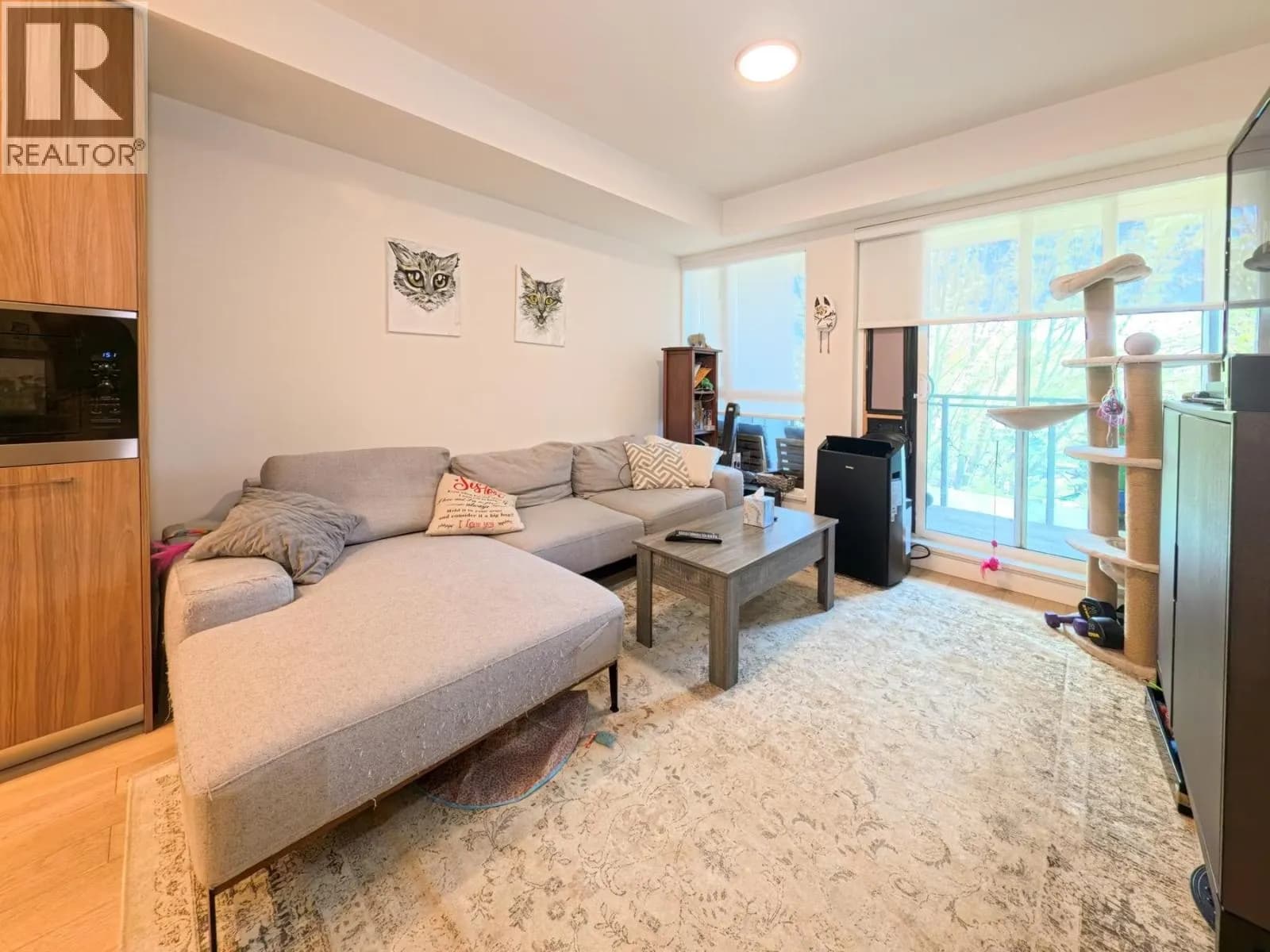 #303 209 E 20TH AVENUE, Vancouver, BC photo 2