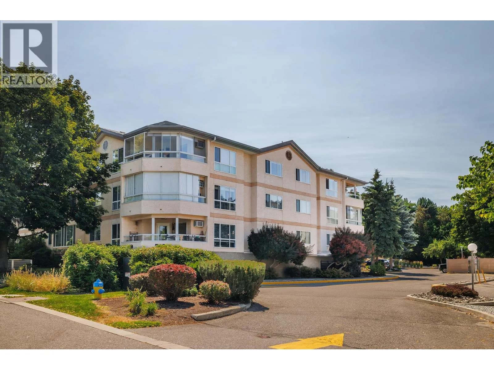 709 Houghton Road, Kelowna