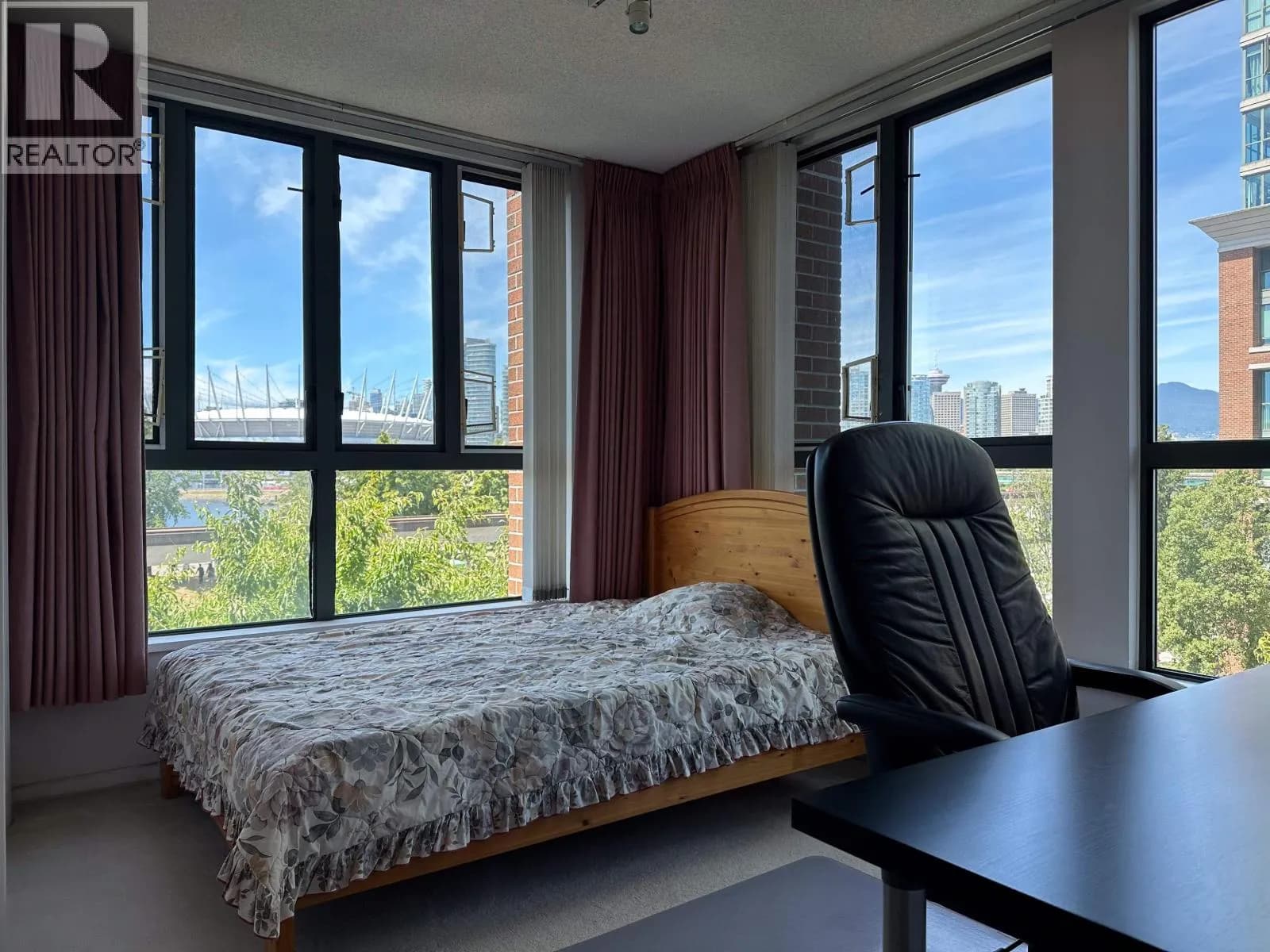#307 1128 QUEBEC STREET, Vancouver, BC photo 3