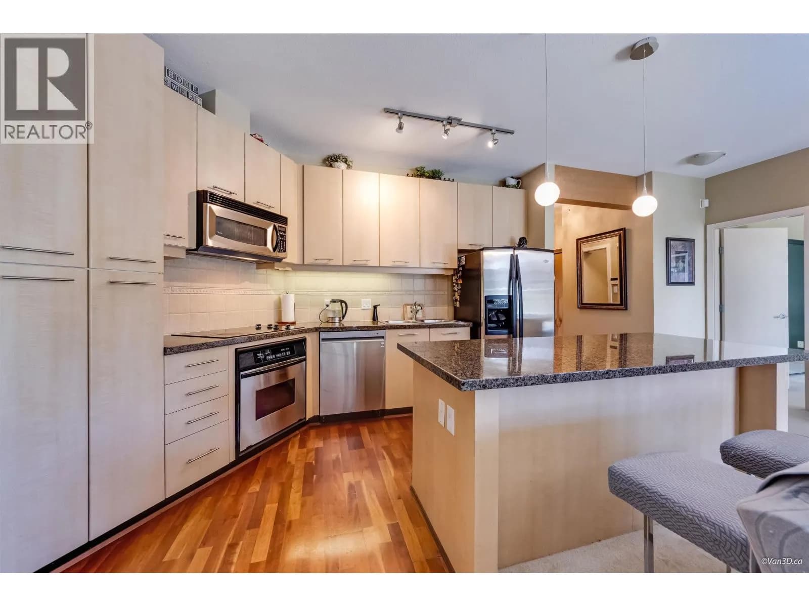 #512 560 RAVEN WOODS DRIVE, North Vancouver, BC photo 4