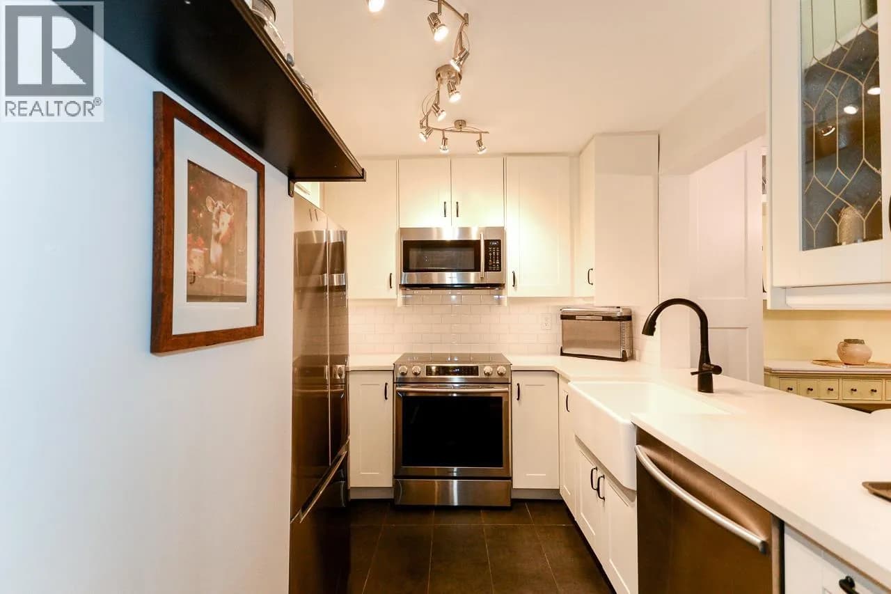 #104 12639 NO. 2 ROAD, Richmond, BC photo 4