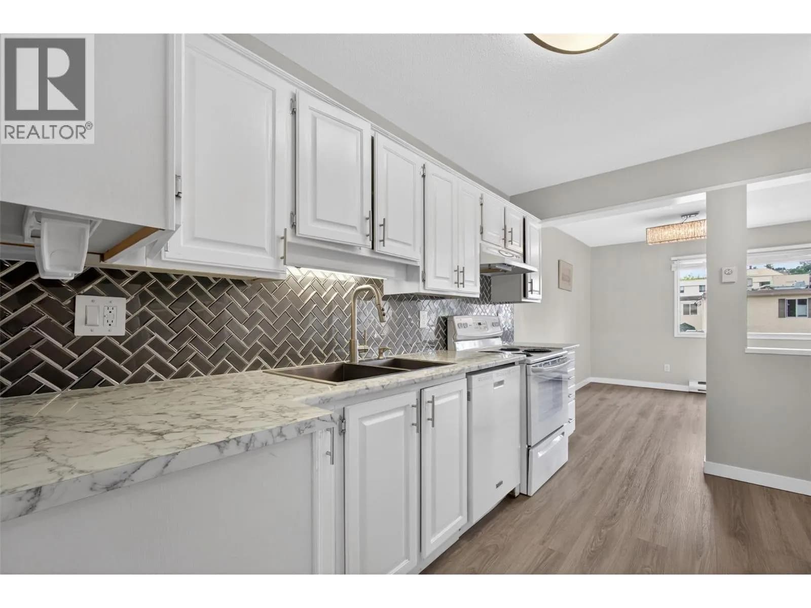 1610 Gordon Drive, Kelowna
