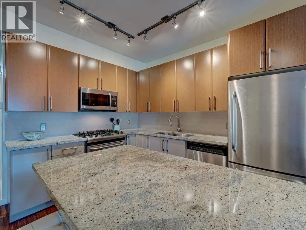 #105 5160 DAVIS BAY ROAD, Sechelt, BC photo 3