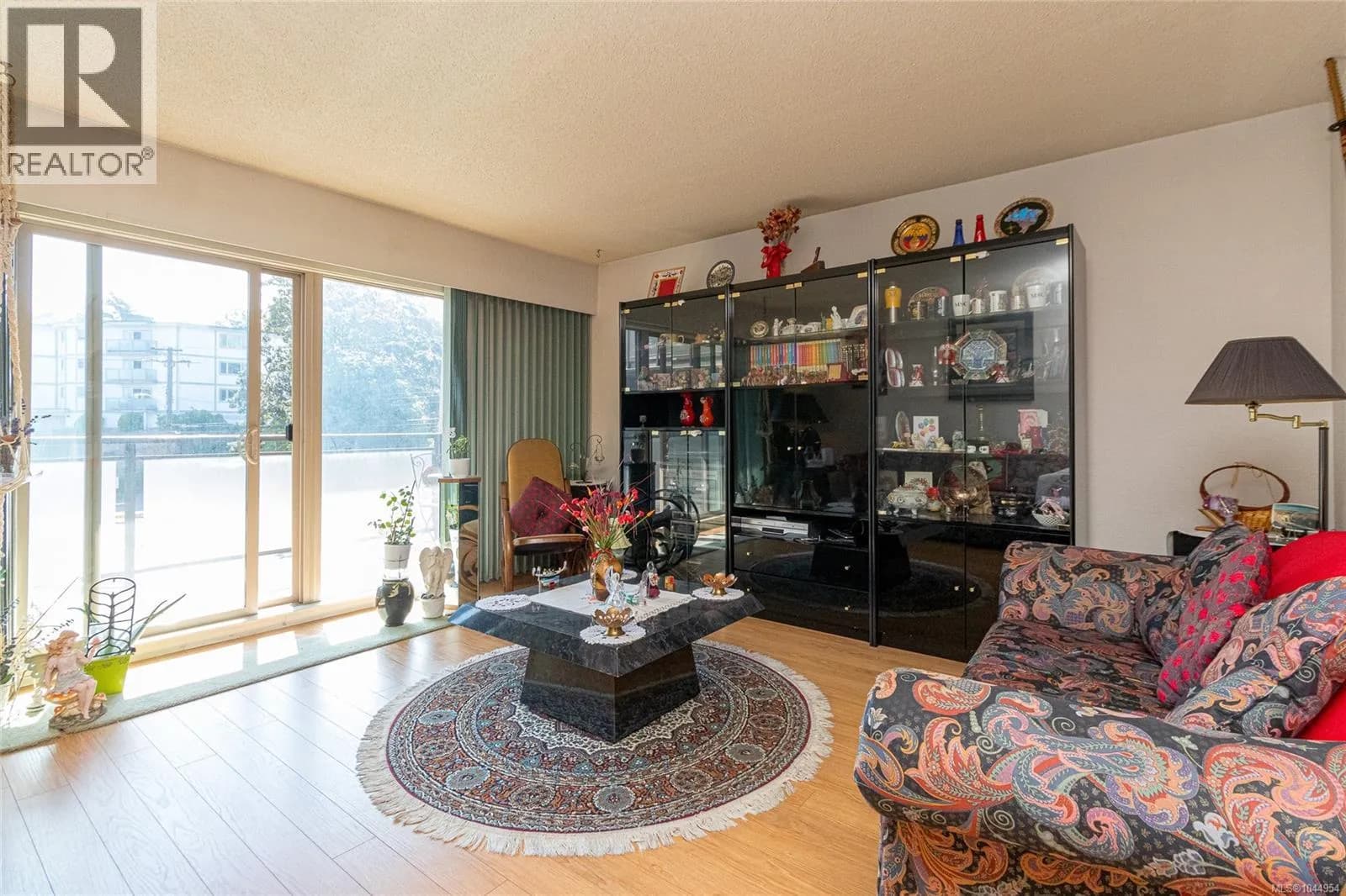 #312 1545 Pandora Ave, Victoria, BC photo 5