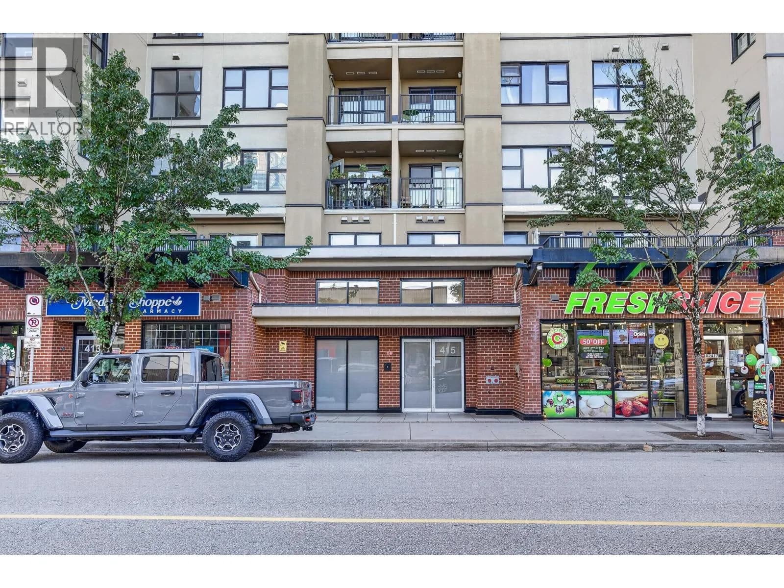 #704 415 E COLUMBIA STREET, New Westminster, BC photo 3