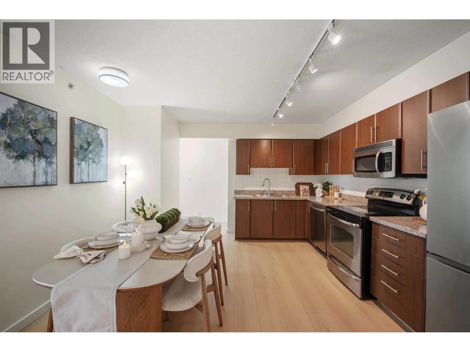 #3802 1178 HEFFLEY CRESCENT, Coquitlam, BC photo 4