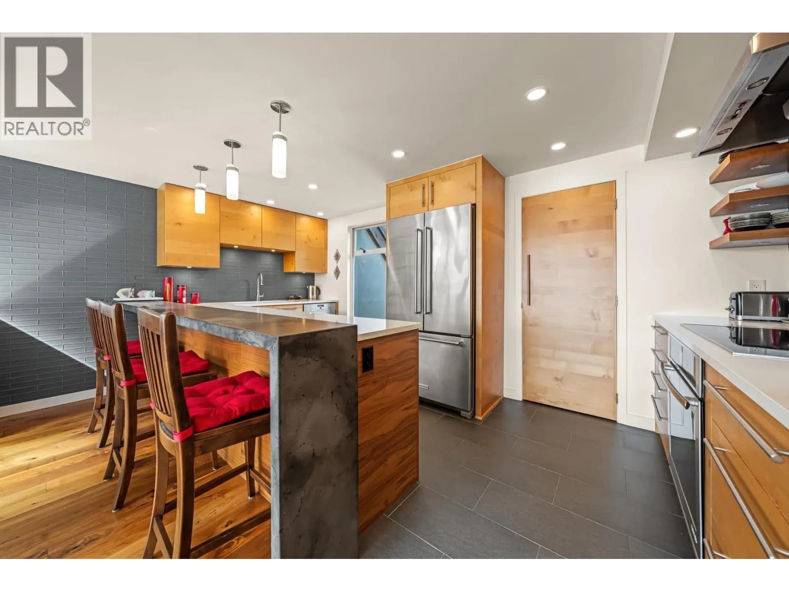 #409 5 K DE K COURT, New Westminster, BC photo 5