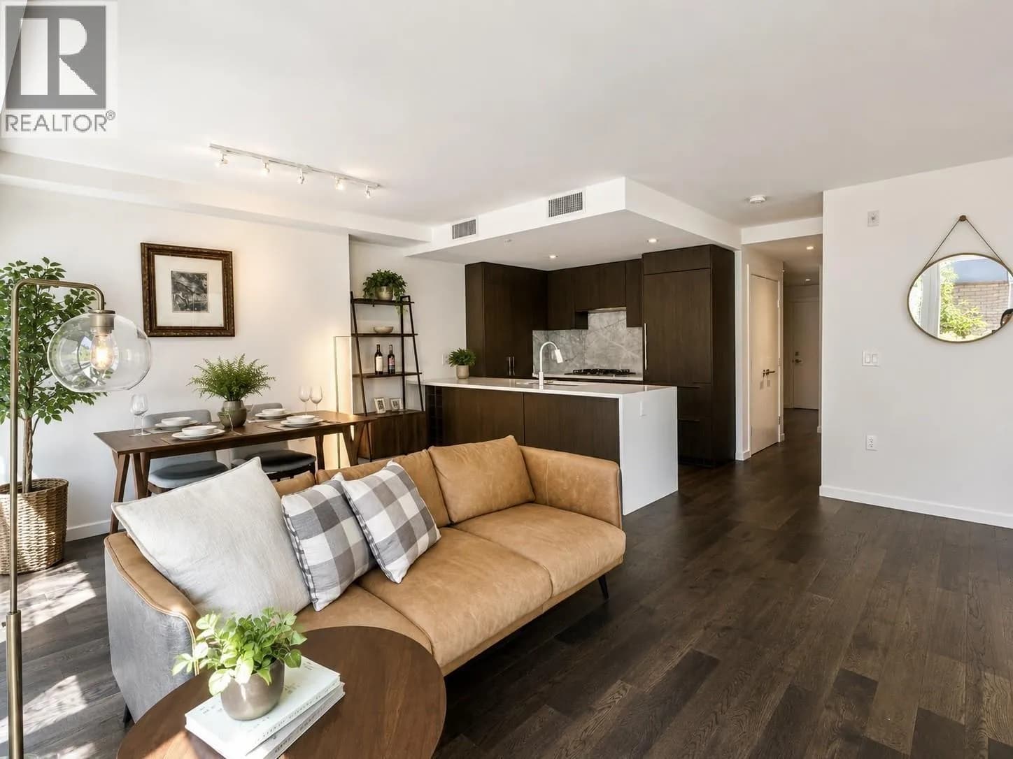 #104 5383 CAMBIE STREET, Vancouver, BC photo 3