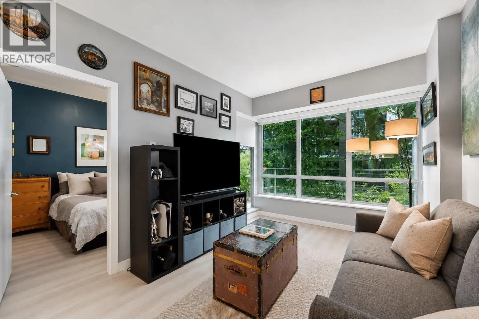 9060 UNIVERSITY CRESCENT, Burnaby