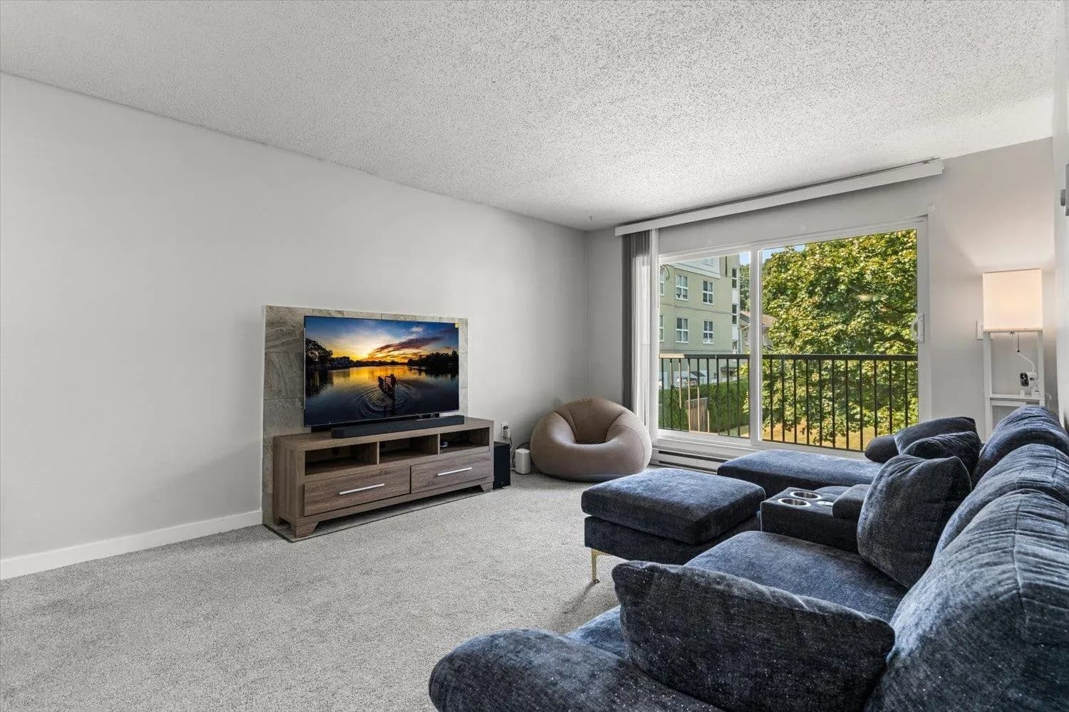 #111 45598 MCINTOSH DRIVE, Chilliwack, BC photo 3