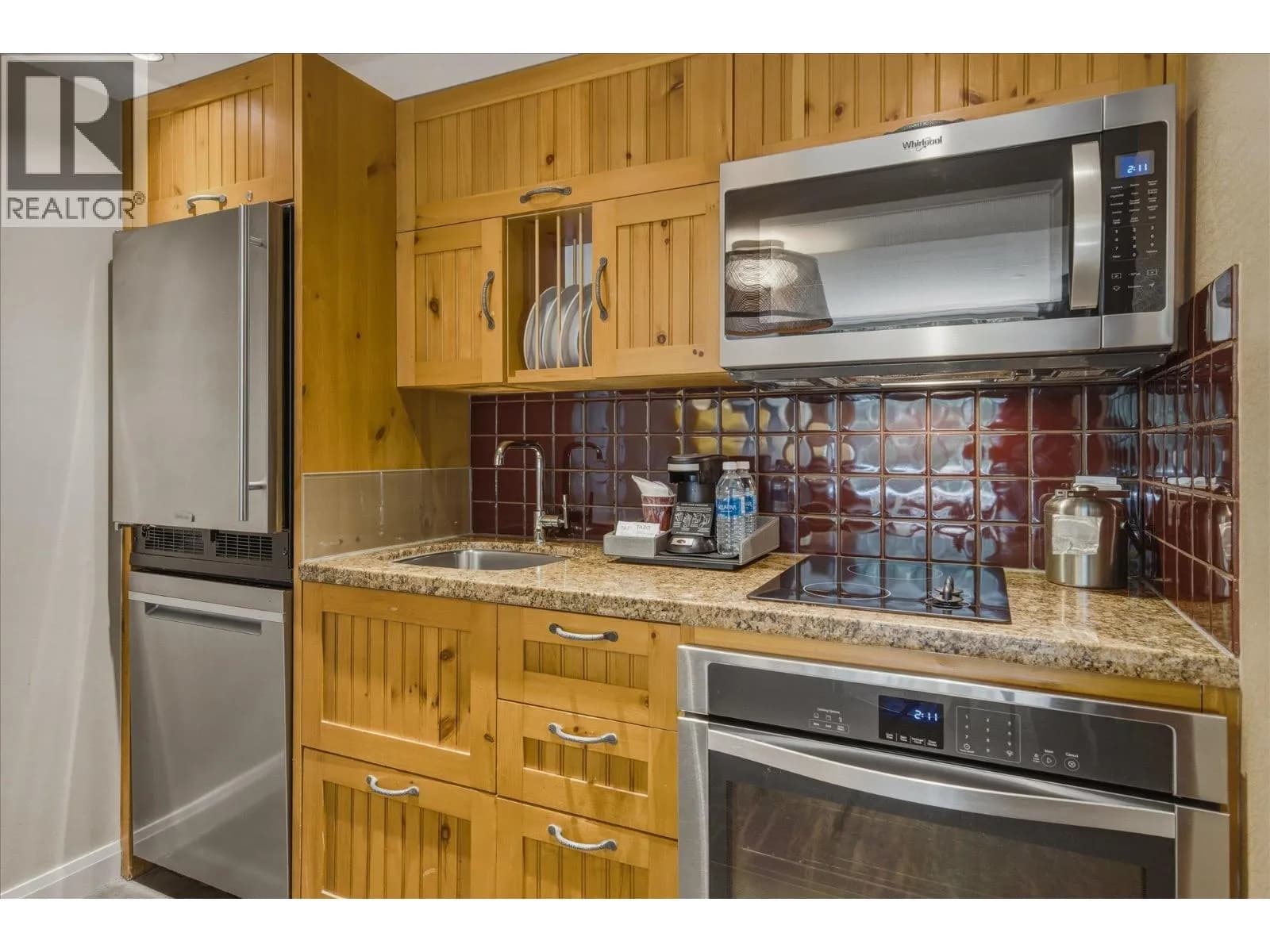 #871/872 4090 WHISTLER WAY, Whistler, BC photo 3