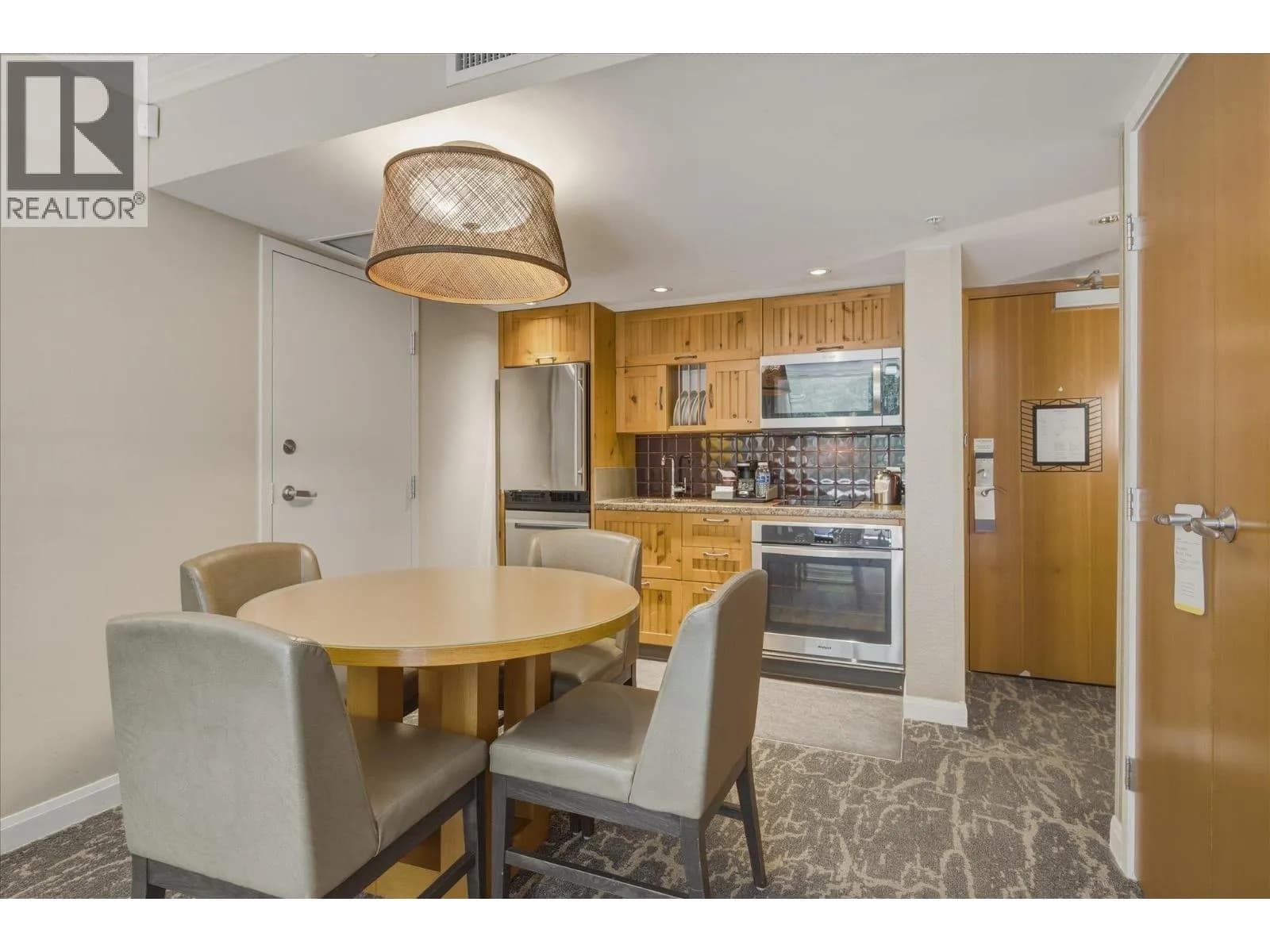 #871/872 4090 WHISTLER WAY, Whistler, BC photo 4