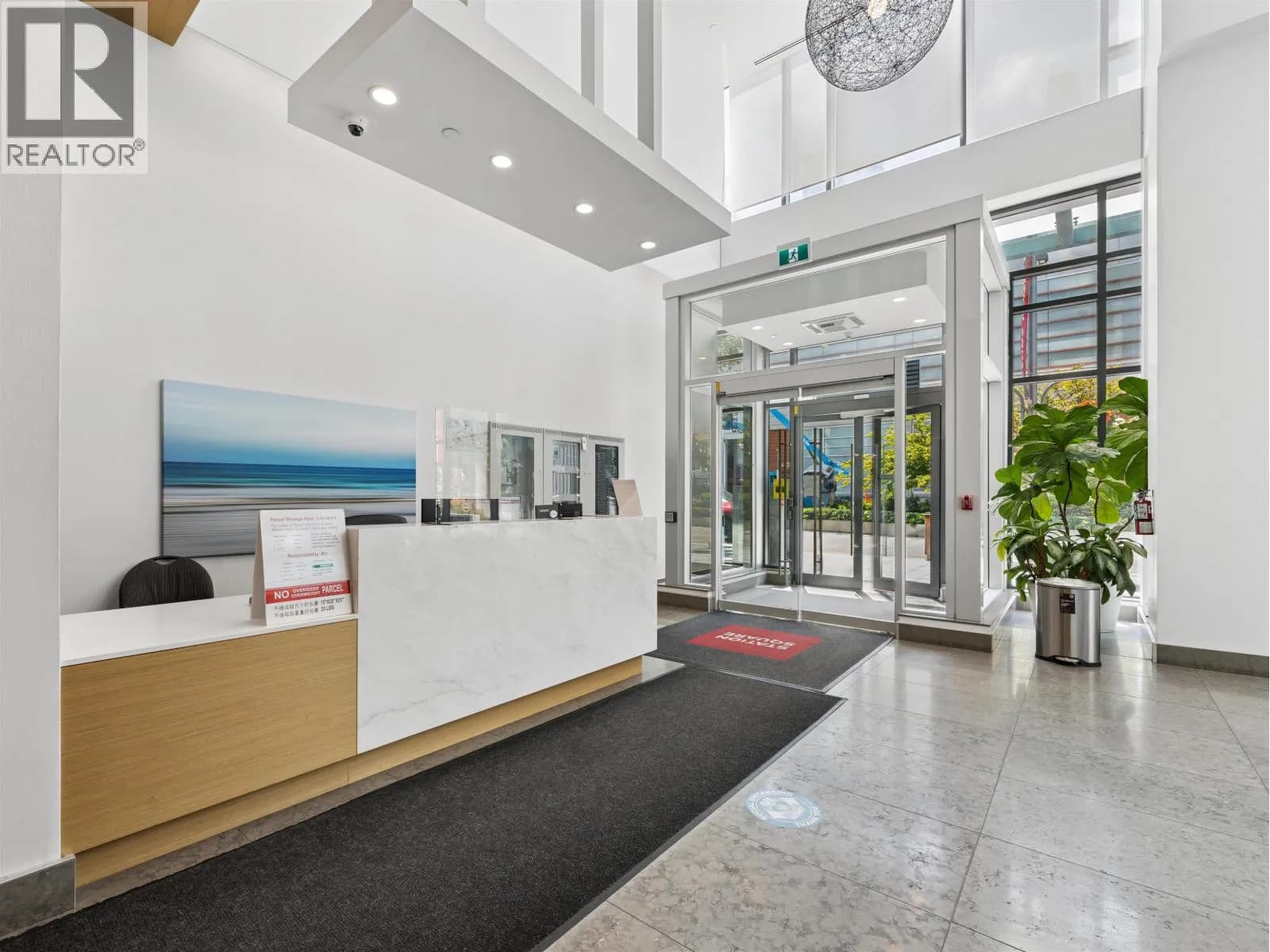 #1807 6098 STATION STREET, Burnaby, BC photo 3