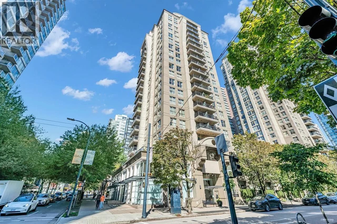 989 RICHARDS STREET, Vancouver