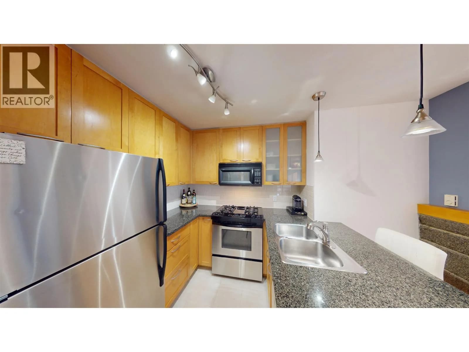 #603 989 RICHARDS STREET, Vancouver, BC photo 5