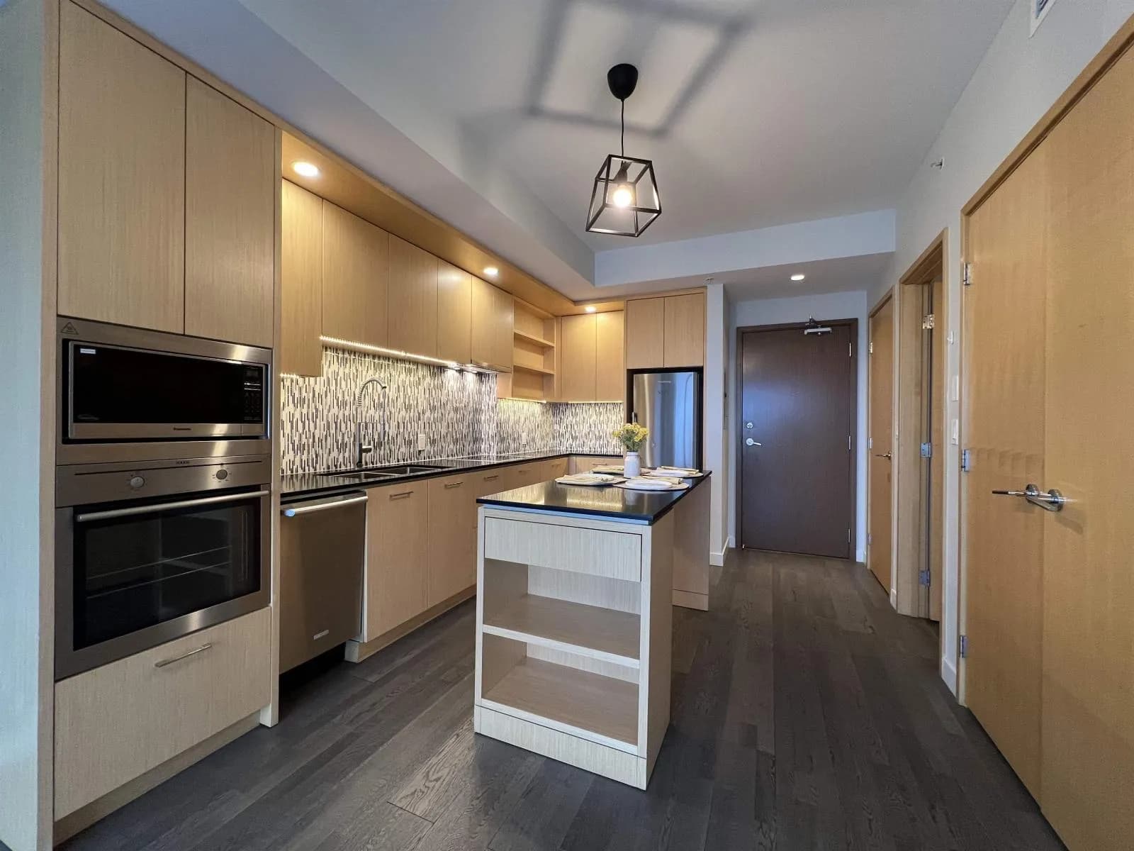 13495 CENTRAL AVENUE, Surrey