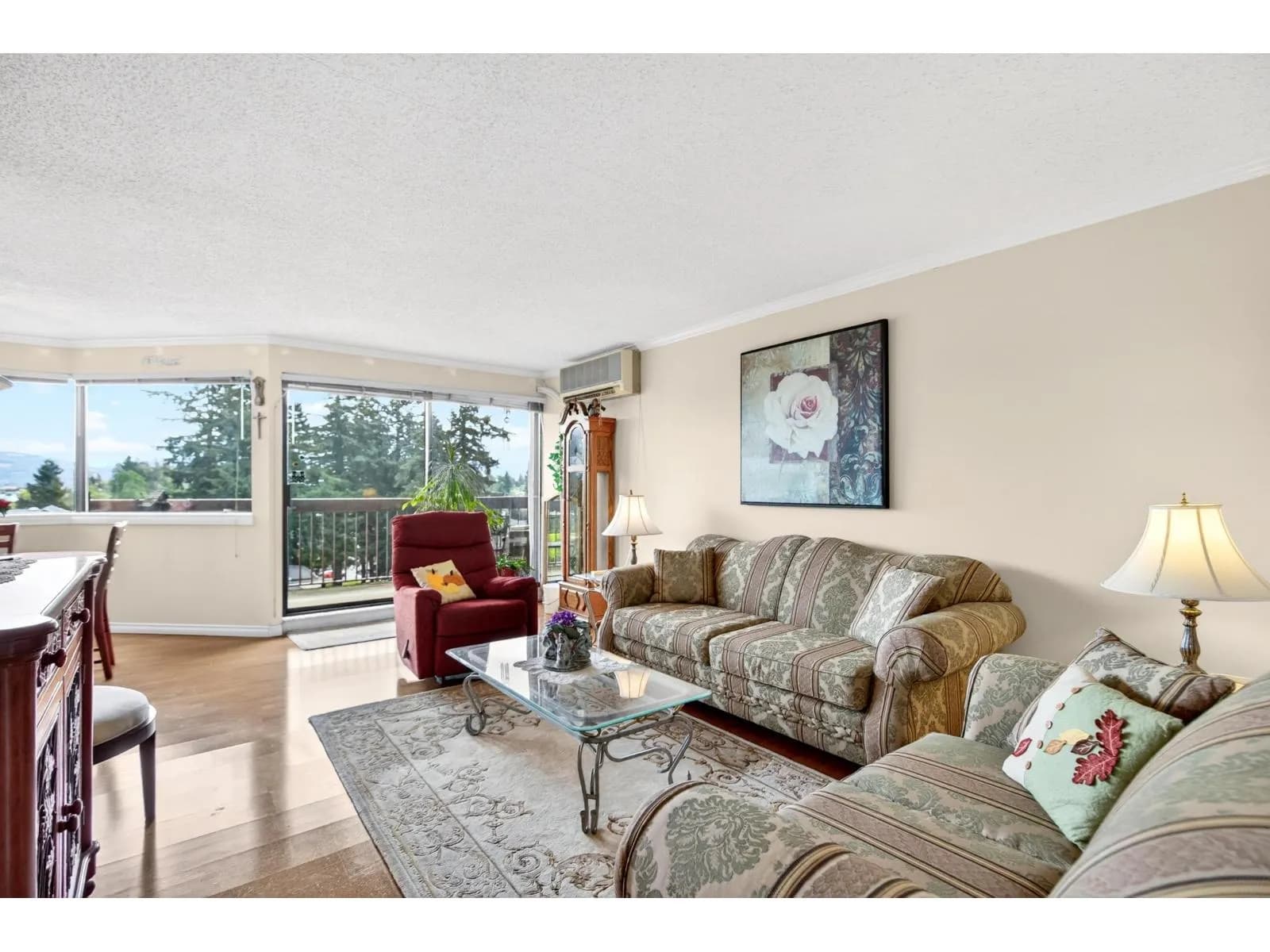 #705 31955 OLD YALE ROAD, Abbotsford, BC photo 2