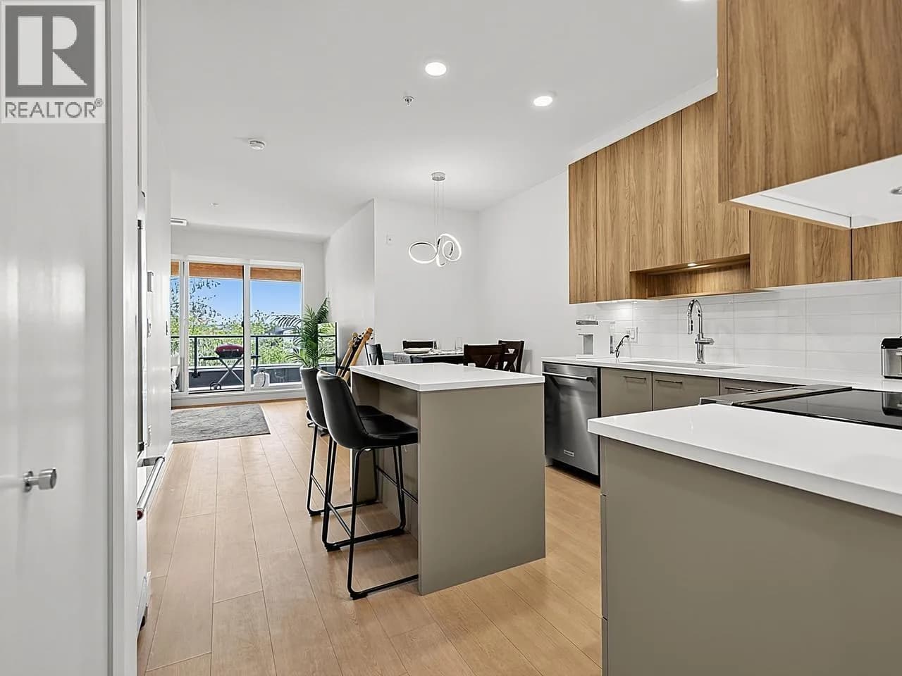#511 7599 15 STREET, Burnaby, BC photo 4