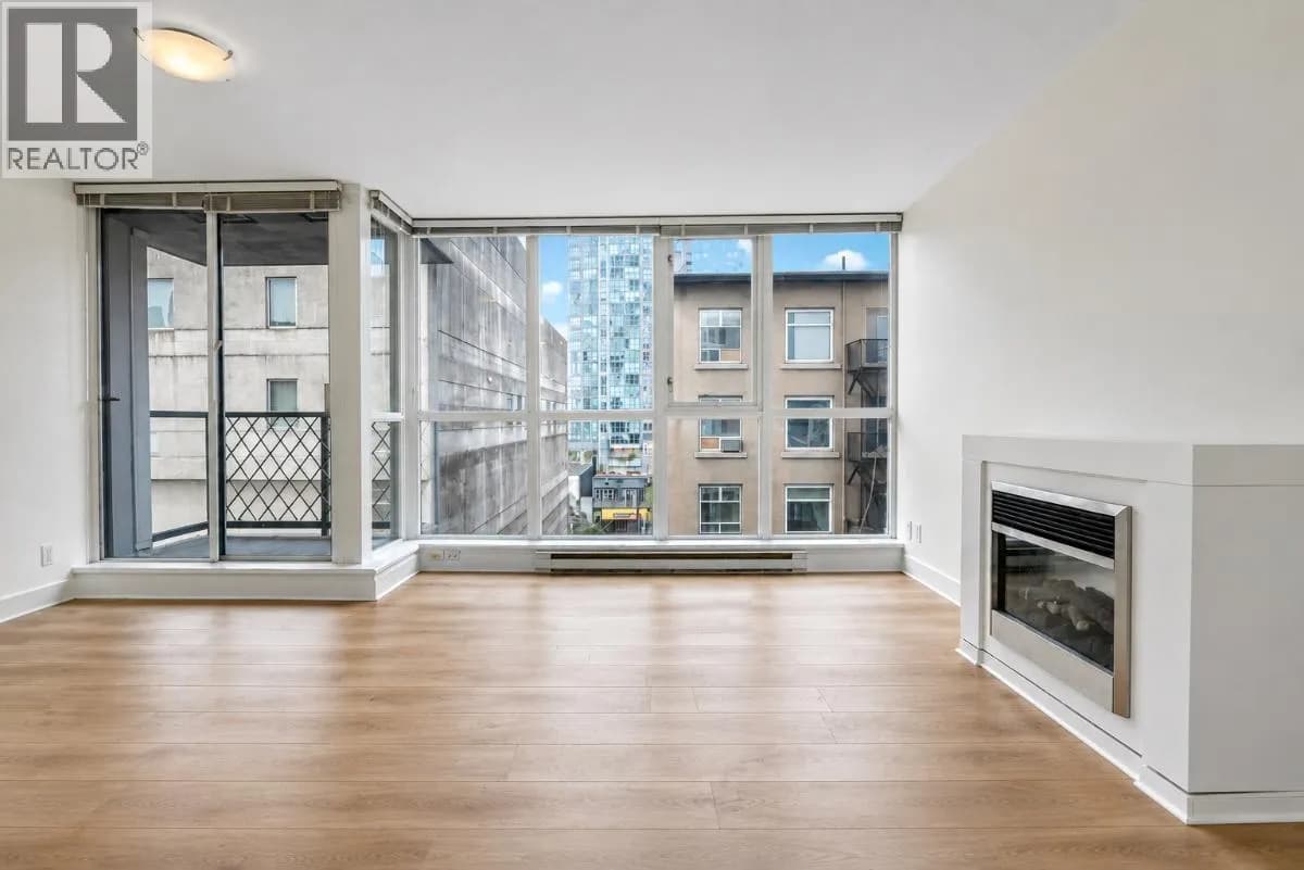 #601 1199 SEYMOUR STREET, Vancouver, BC photo 3
