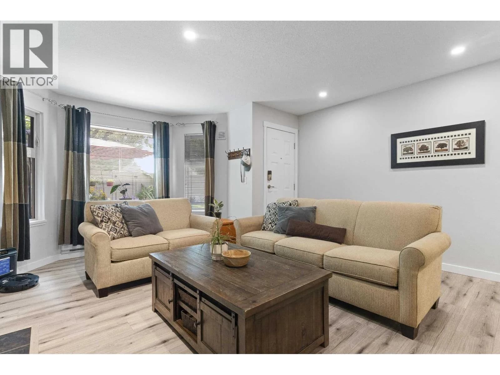 #A102 4811 53 STREET, Delta, BC photo 2
