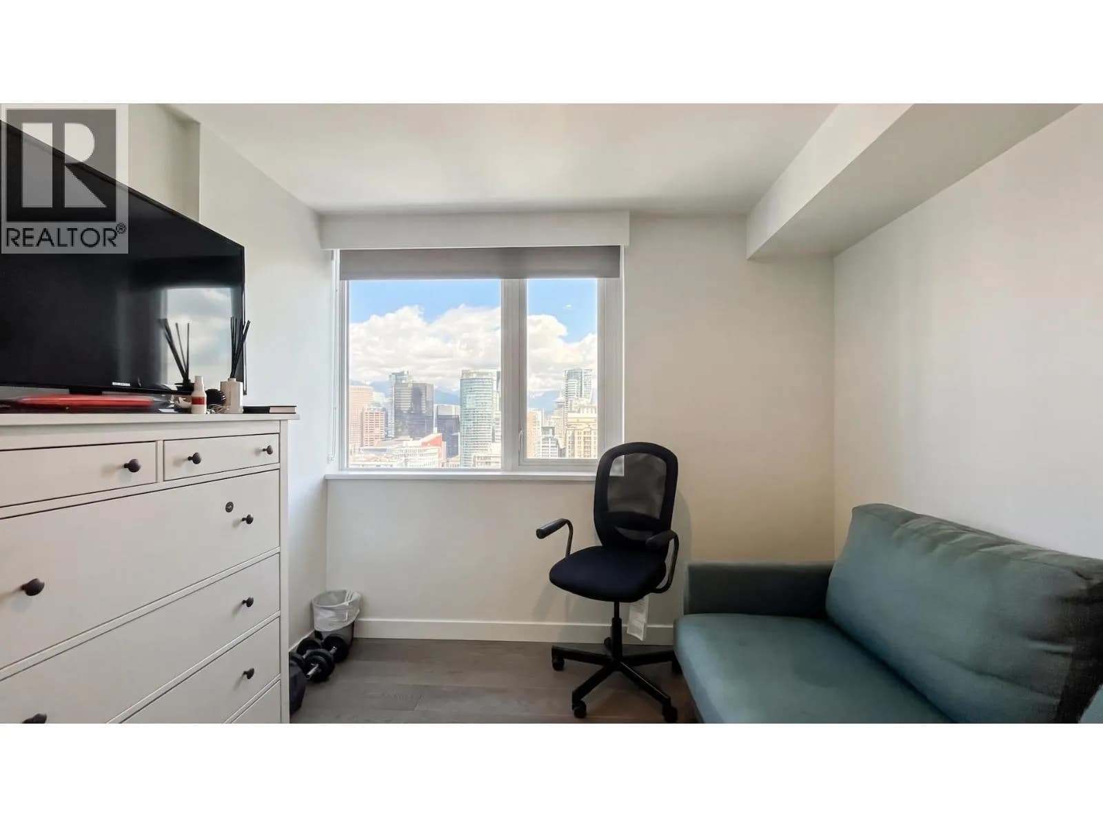 #3202 1111 RICHARDS STREET, Vancouver, BC photo 3