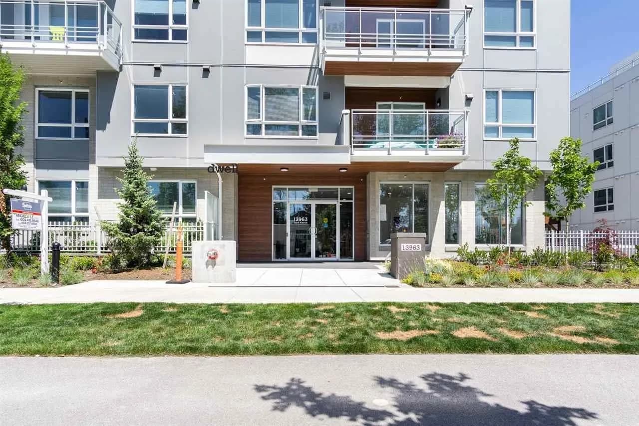 #111 13963 105 BOULEVARD, Surrey, BC photo 1