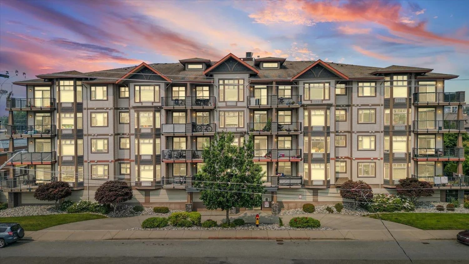 46021 SECOND AVENUE, Chilliwack