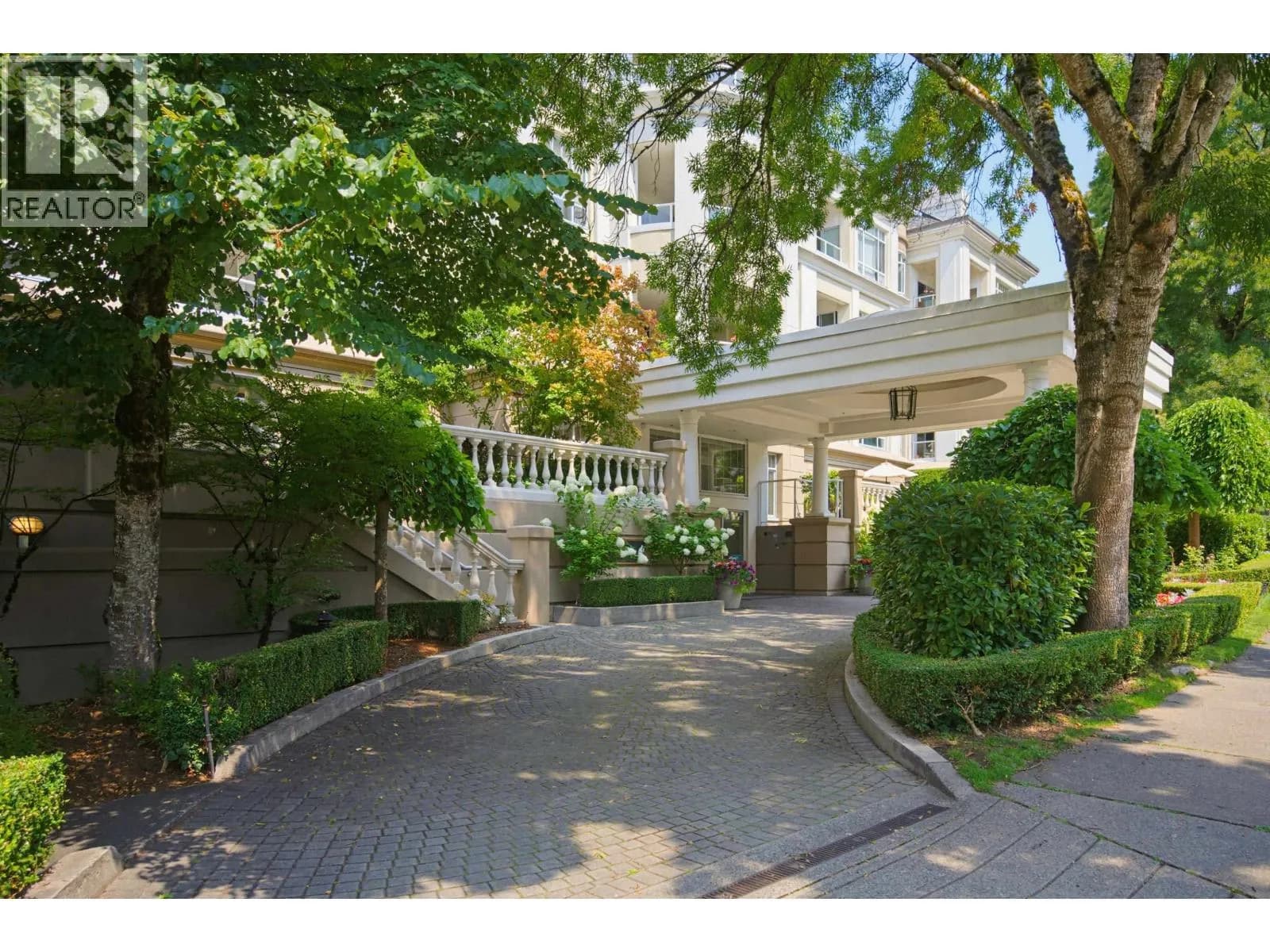 5735 HAMPTON PLACE, Vancouver