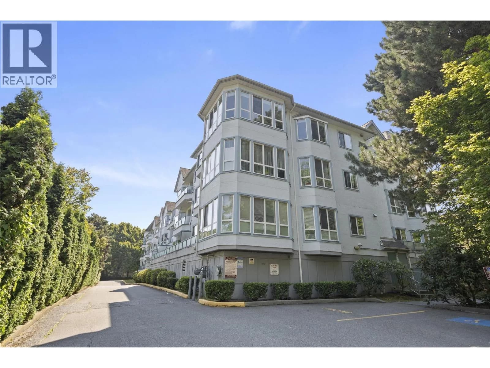 8680 LANSDOWNE ROAD, Richmond