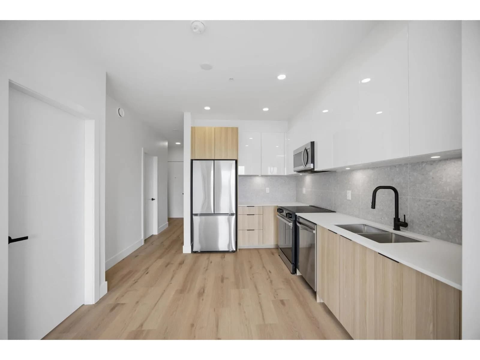 #507 20769 FRASER HIGHWAY, Langley, BC photo 5