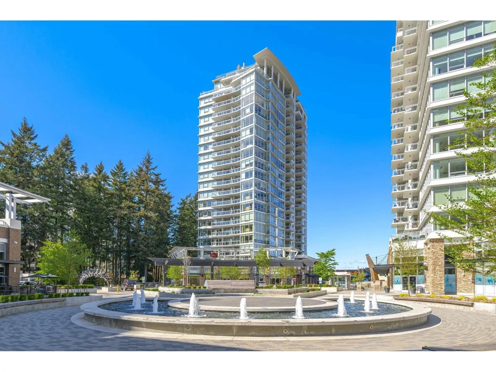 15152 RUSSELL AVENUE, White Rock