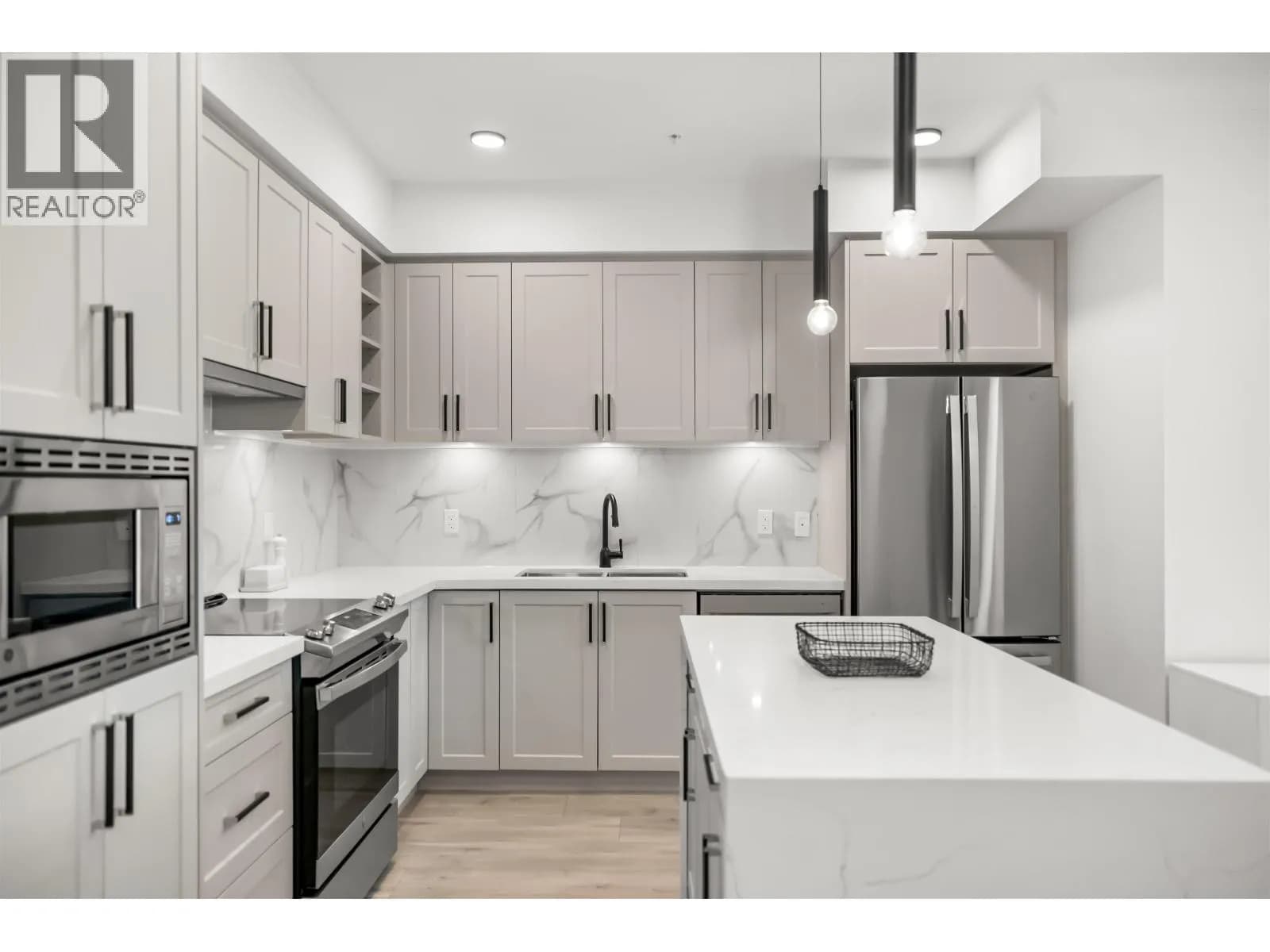 #306 12109 223 STREET, Maple Ridge, BC photo 5