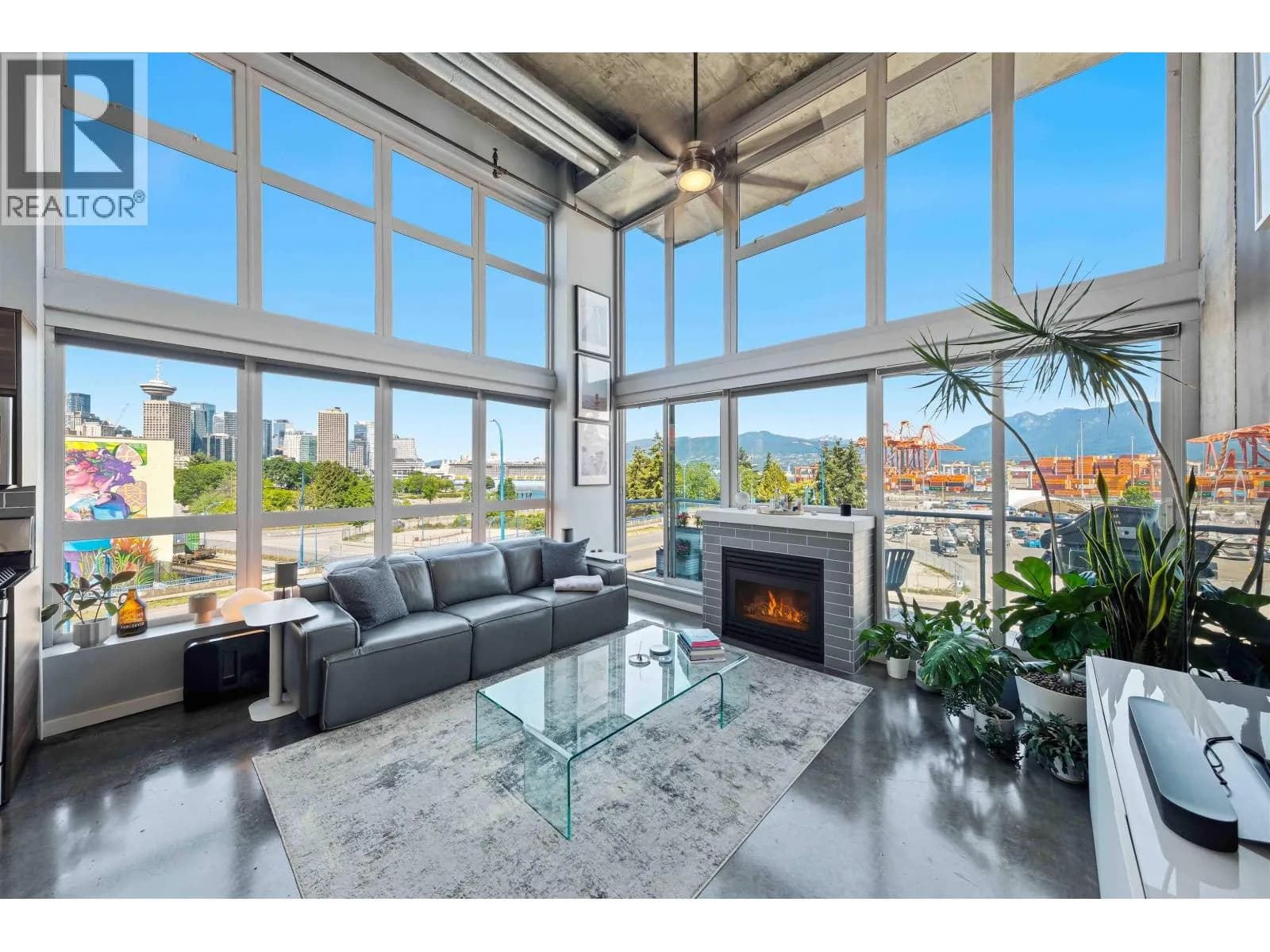 #407 289 ALEXANDER STREET, Vancouver, BC photo 4