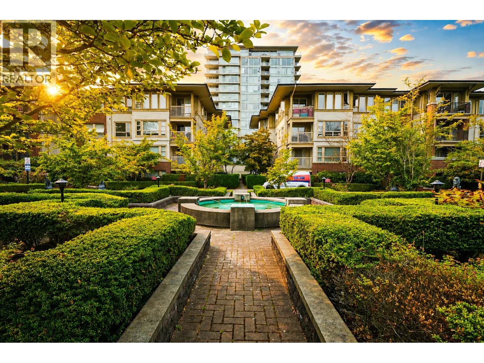#3415 5119 GARDEN CITY ROAD, Richmond, BC photo 2