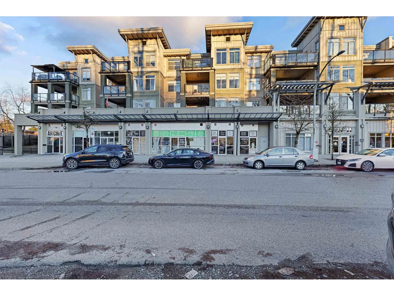 10180 153 STREET, Surrey