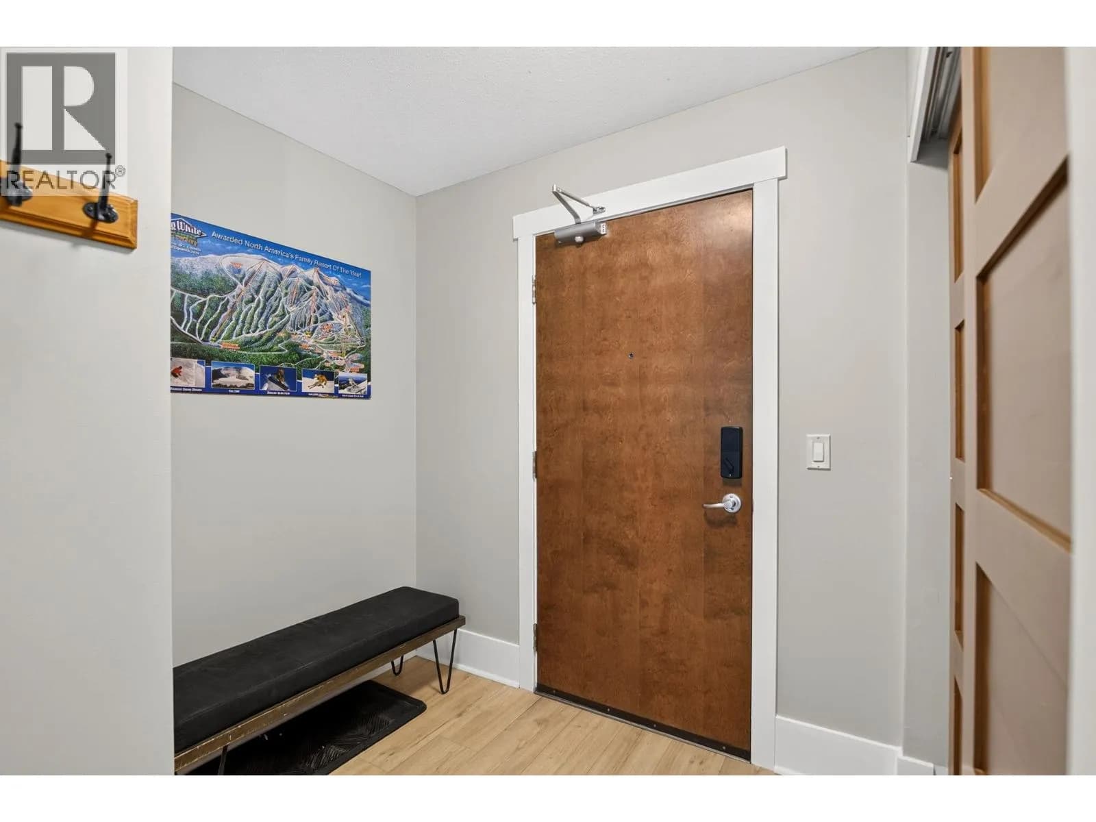 #310 5030 Snowbird Way, Big White, BC photo 4